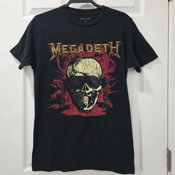 Megadeth Vic Rattlehead Black Short Sleeve Graphic TShirt Size S/M - Picture 3 of 11